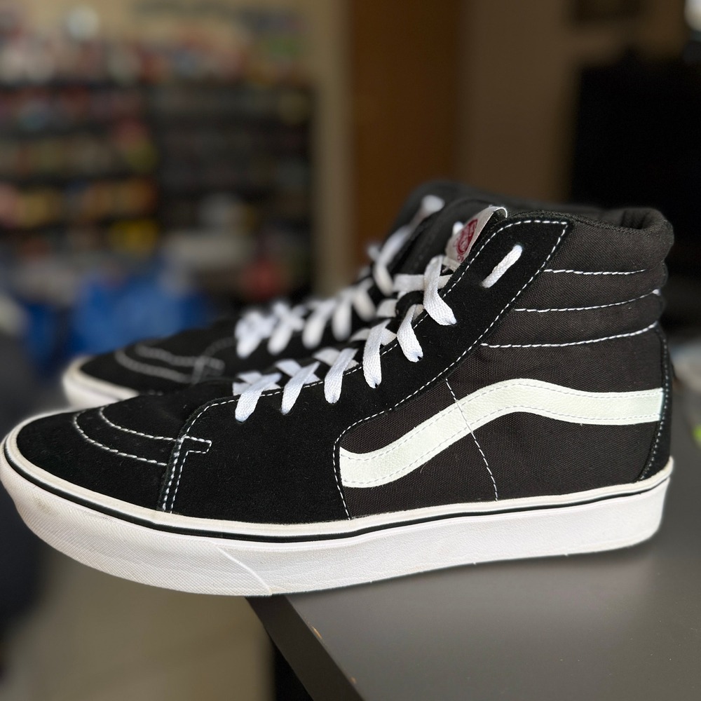 Vans Sk8-Hi Sneakers Men 12 Black White High Top Suede Canvas 721356
